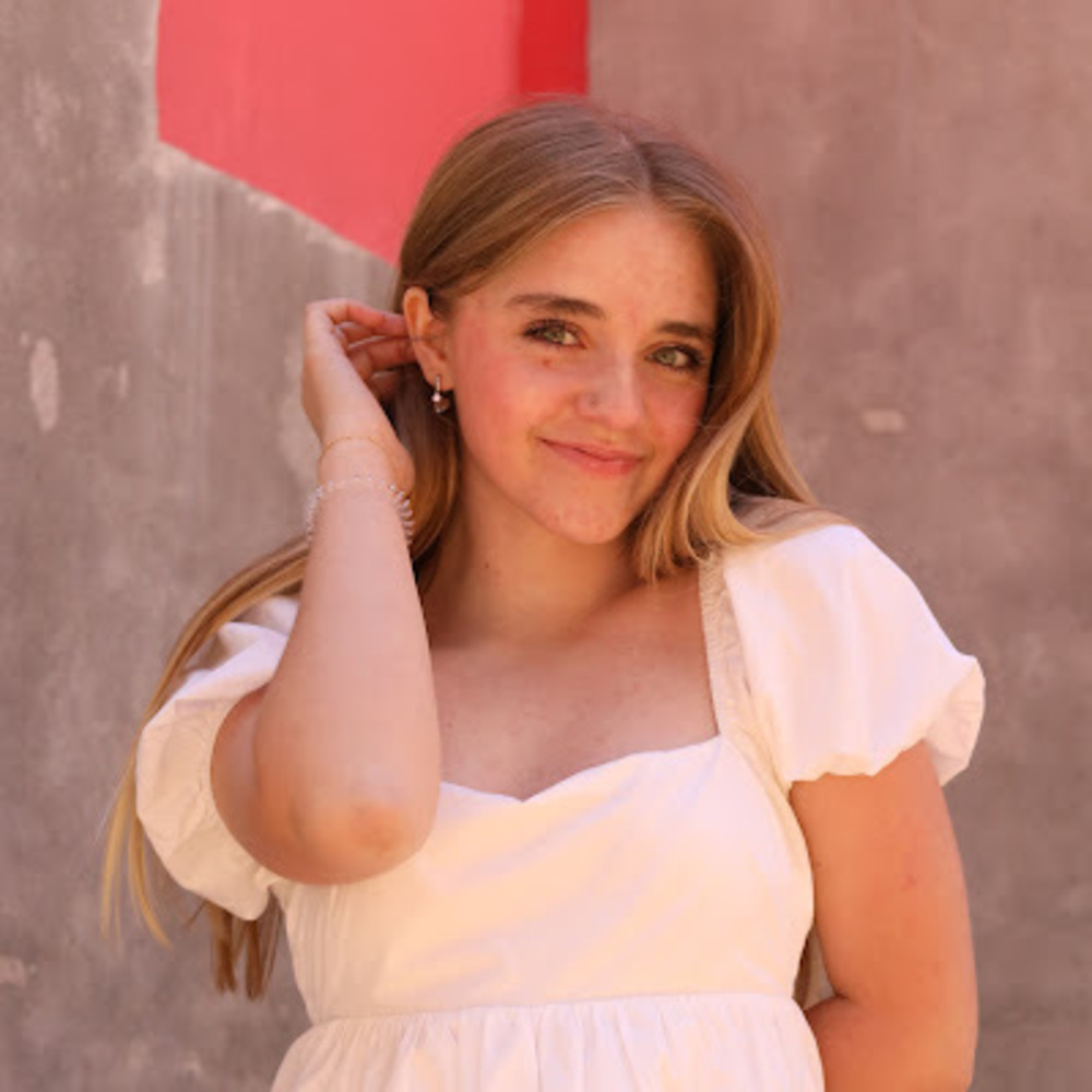 Meet your Posher, Clementine